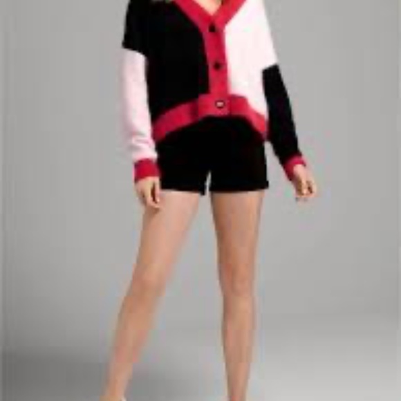 Modcloth Black Friday "Just For Contrast" Cardigan Size S in Pink, Red and Black - Picture 3 of 10